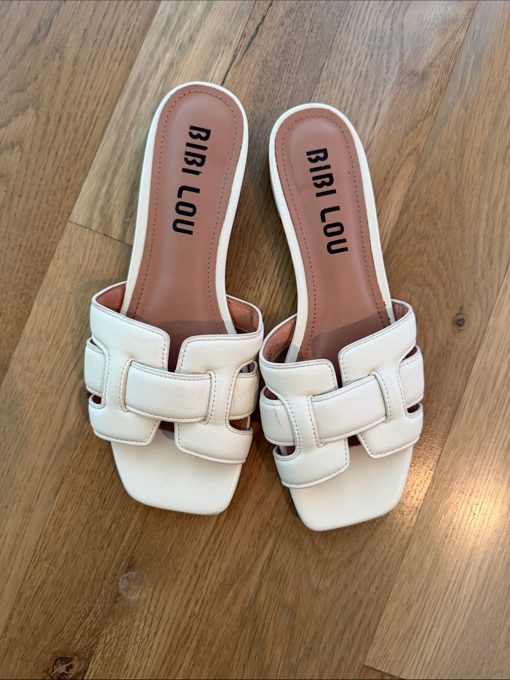 Bibi Lou Cream Leather Slide Sandals size 40